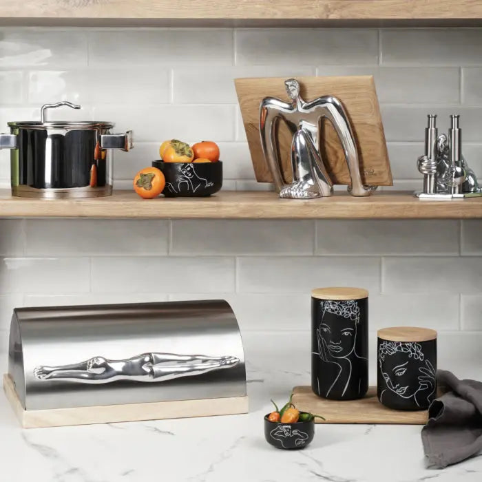 CANISTER LARGE SET OF 3
Knowing