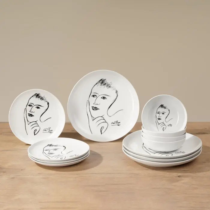 DINNERWARE 12pc SET
Distant Memory
